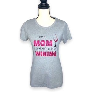 Lost Oak Winery I’m a mom I deal with a lot of wining Graphic Tee size Medium